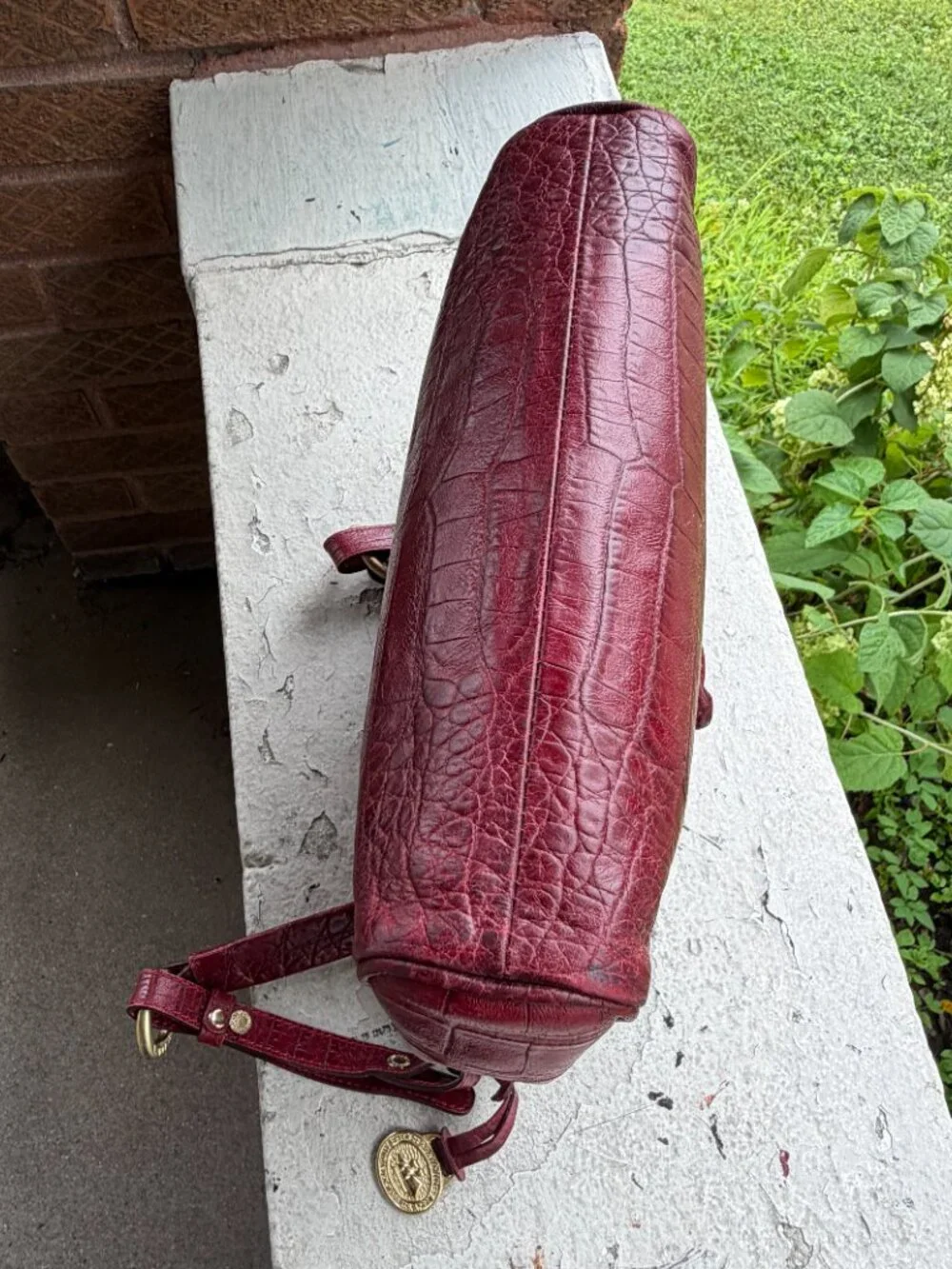 BRAHMIN Vintage 90s Melbourne Deep Red Bow Detail Top Zip Moc Croc Shoulder Bag